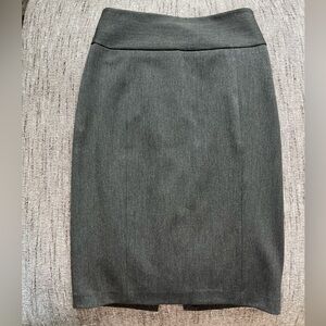 MOVING SALE 🏠 Express Long Pencil Skirt - Charcoal Gray - Size 6 - Worn Once